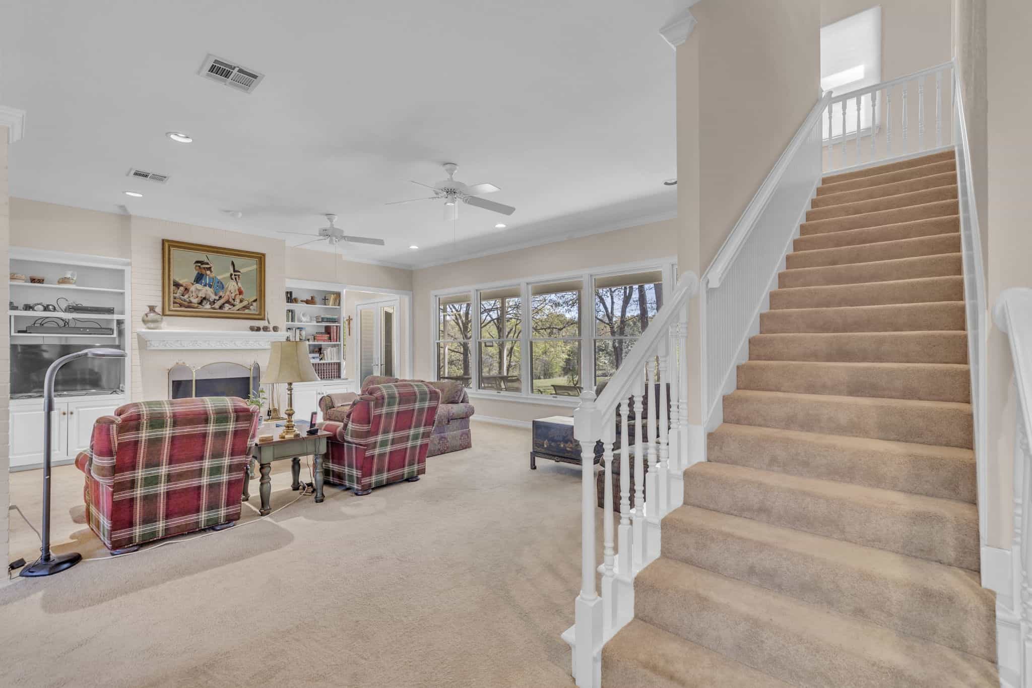 East Texas Hunting & Recreational Farm with Home & Barndo in Lindale, TX