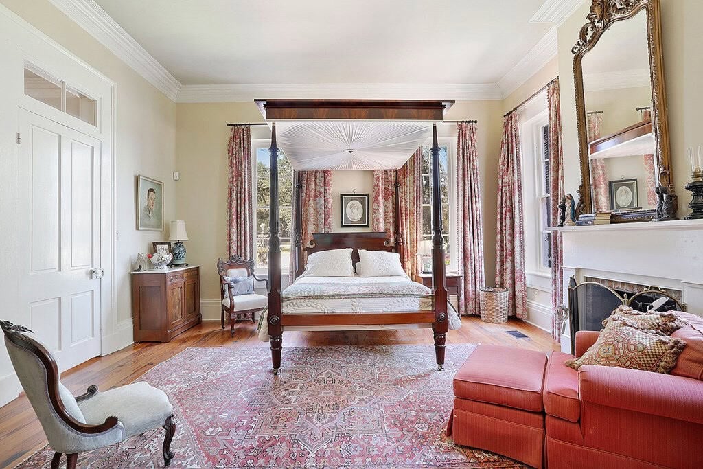 Beautiful Colonial Home on Acreage in East Feliciana Parish