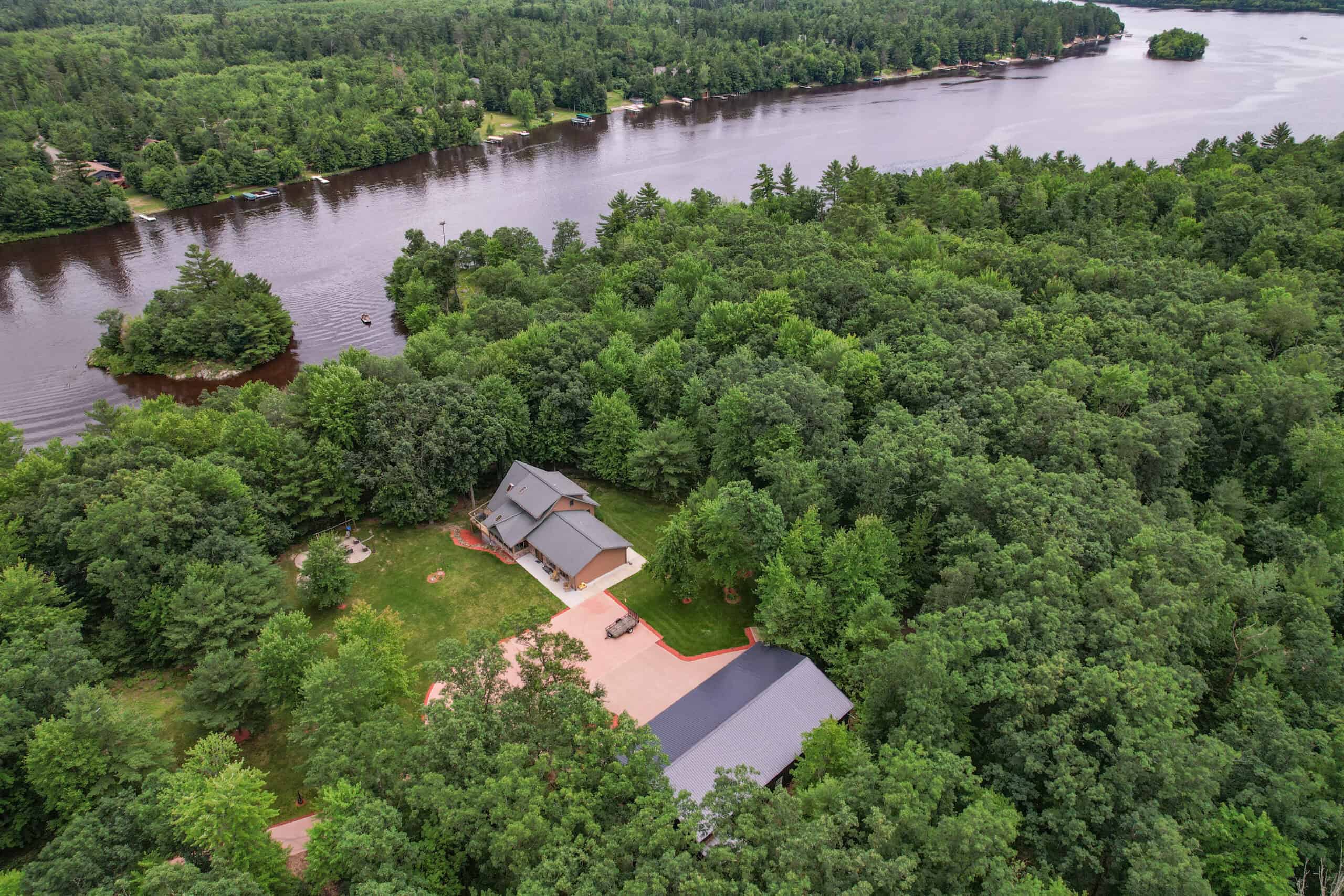 Beautiful Lakefront Home on Lake Arbutus, WI