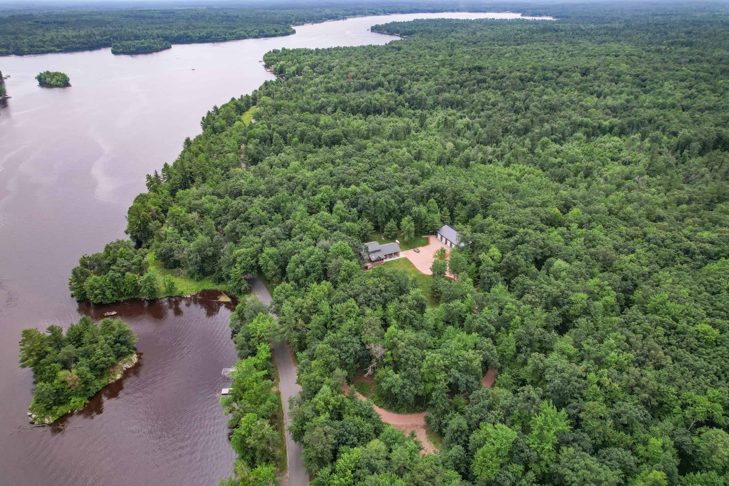 Beautiful Lakefront Home on Lake Arbutus, WI