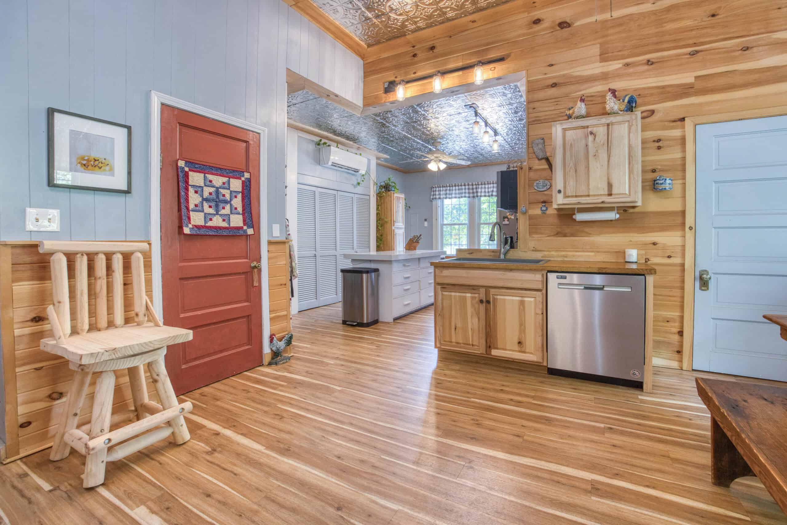 Hunter’s Paradise in the Heart of Missouri – Elk Head Lodge, Bland, MO