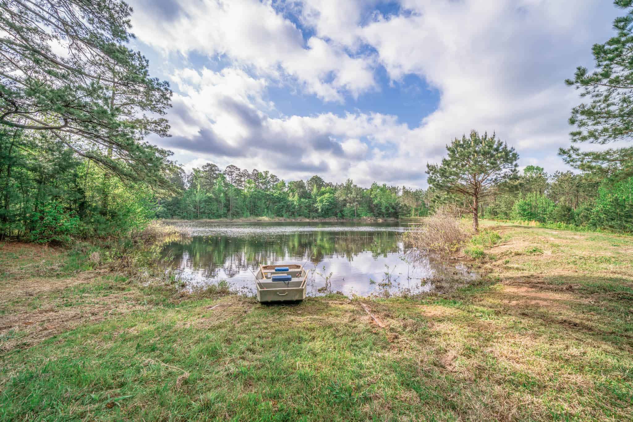 Twin Pine Ranch, An Exceptional East Texas Ranch Property