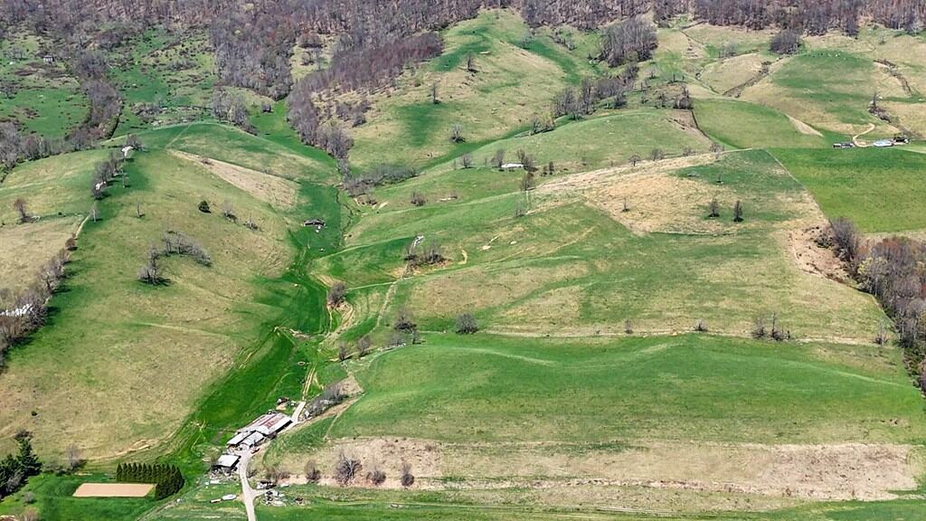 Legacy Farm Retreat – 299 Acres of Mountain Majesty in Tazewell, VA