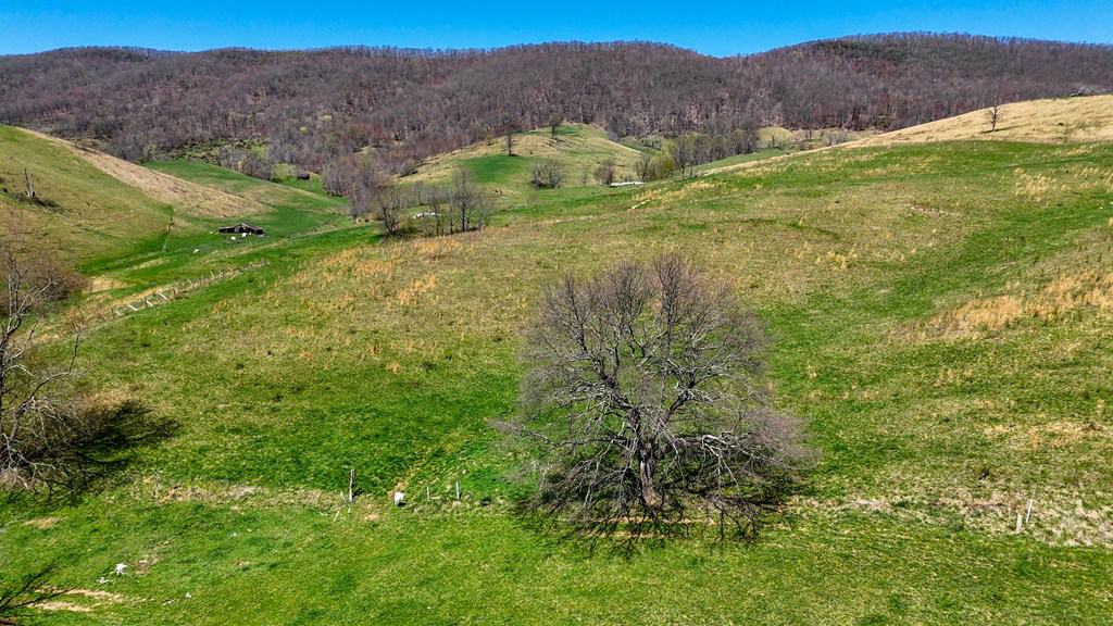 Legacy Farm Retreat – 299 Acres of Mountain Majesty in Tazewell, VA