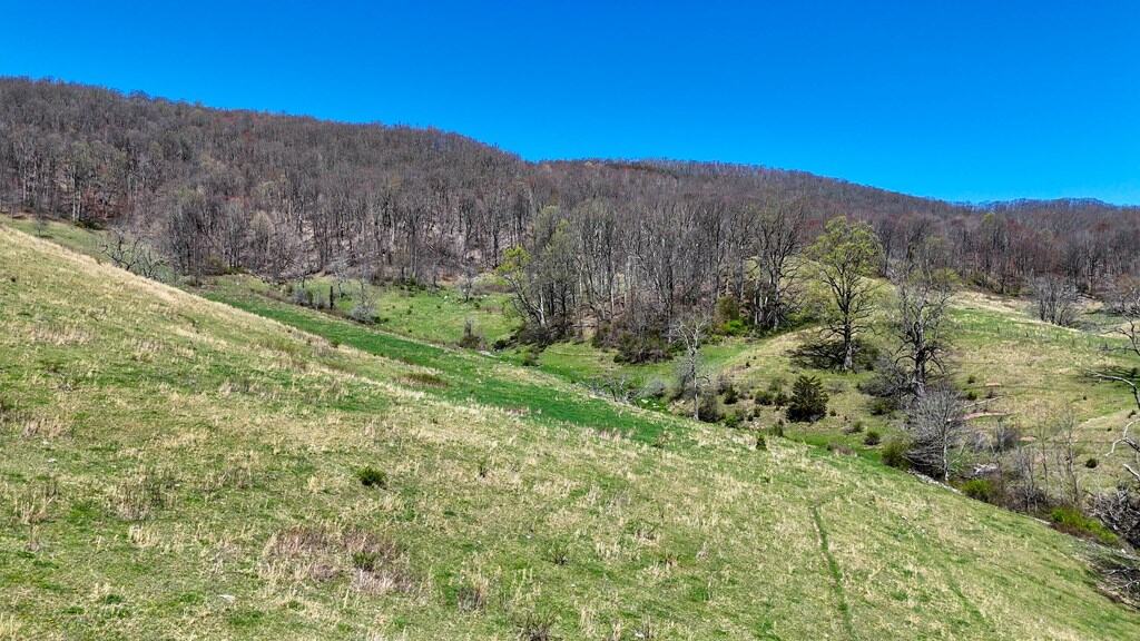 Legacy Farm Retreat – 299 Acres of Mountain Majesty in Tazewell, VA