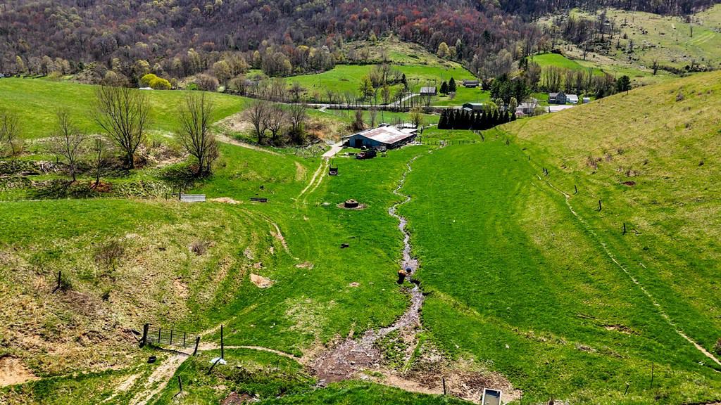Legacy Farm Retreat – 299 Acres of Mountain Majesty in Tazewell, VA