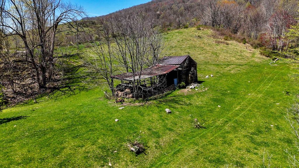 Legacy Farm Retreat – 299 Acres of Mountain Majesty in Tazewell, VA
