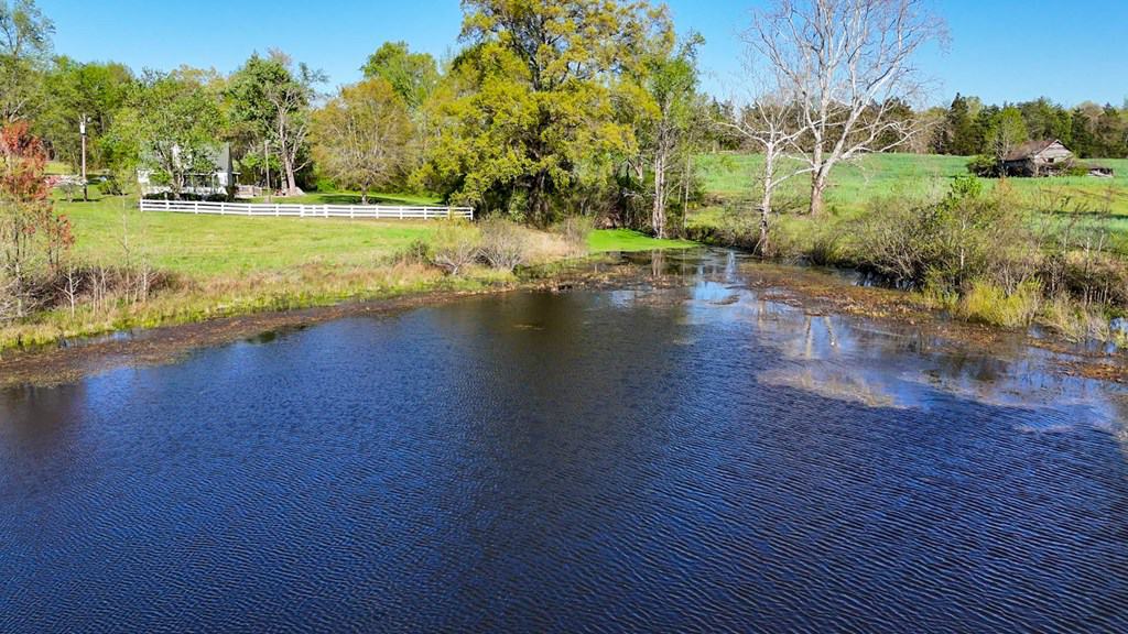 Outdoor Paradise in Charlotte County, VA– Hunt, Fish & Relax on 77± Acres