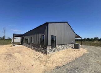 Arkansas Retreat – 100 Acres with New Home, Shop & Private Lake