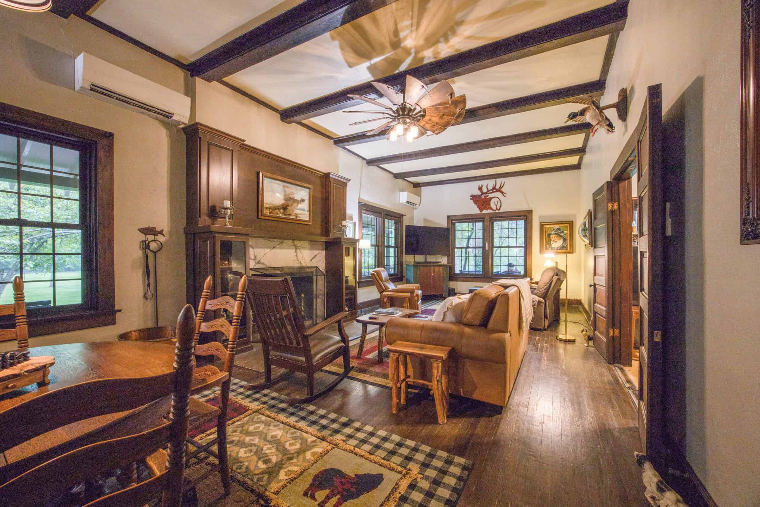 Hunter’s Paradise in the Heart of Missouri – Elk Head Lodge, Bland, MO
