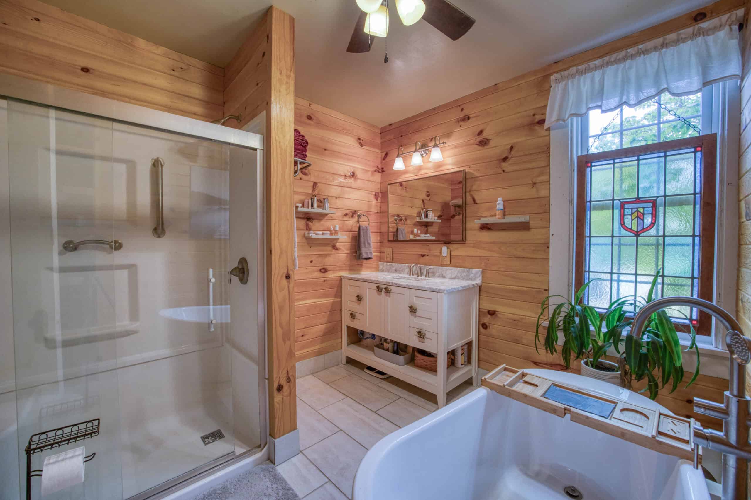 Hunter’s Paradise in the Heart of Missouri – Elk Head Lodge, Bland, MO