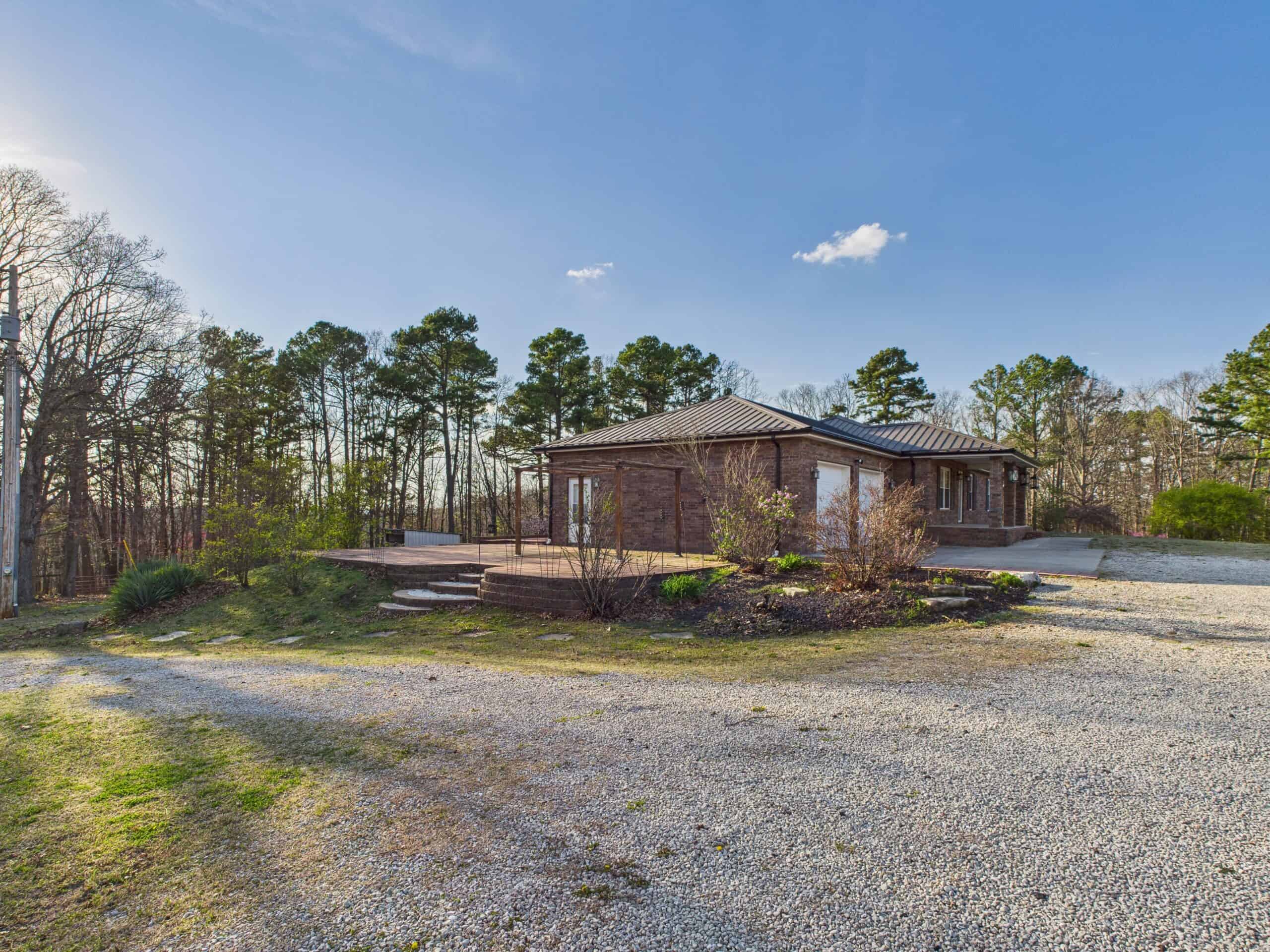 40 Acres Hunting Land and 3 Bed 4 Bath Home in Hollister, MO For Sale