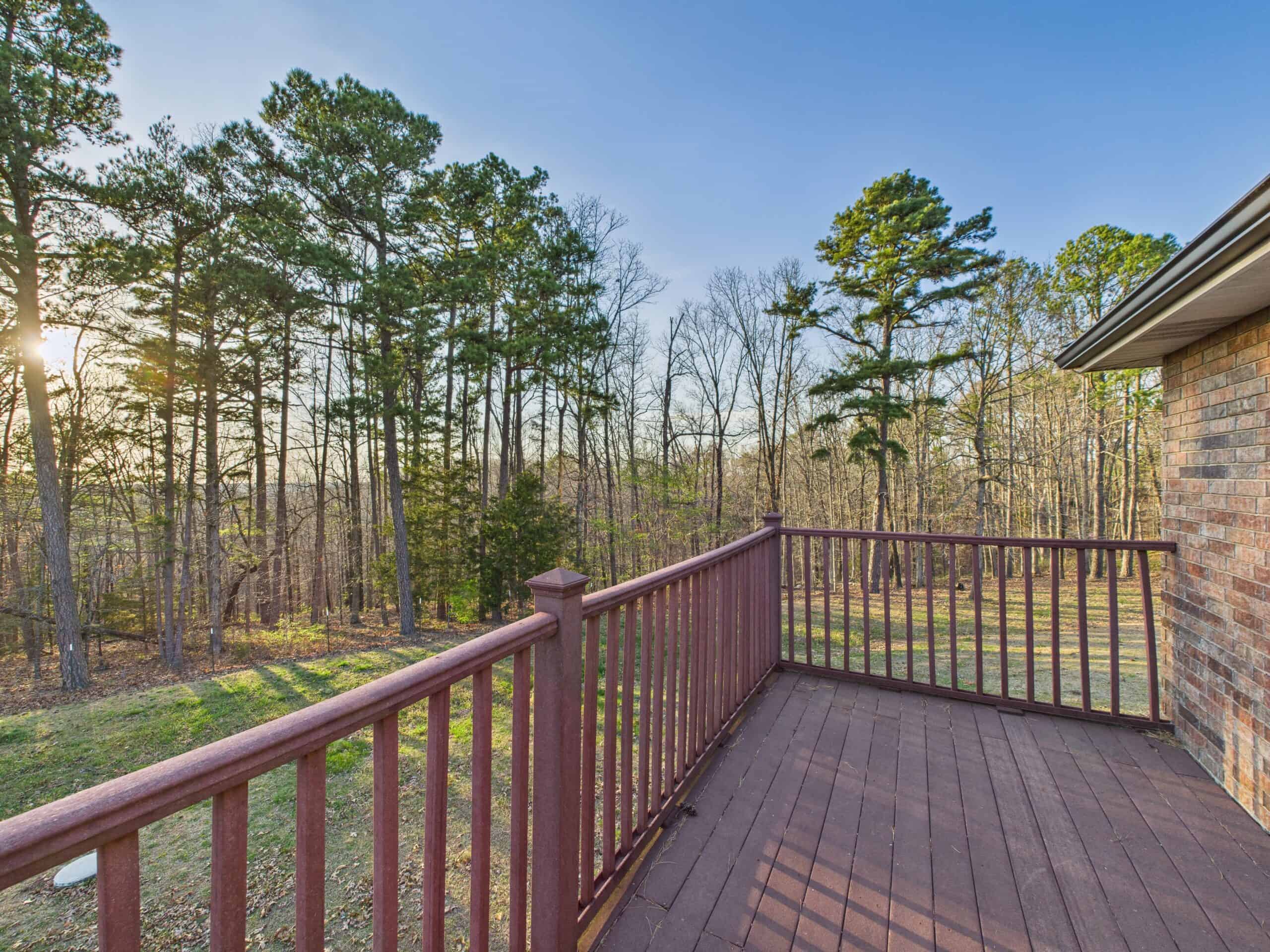40 Acres Hunting Land and 3 Bed 4 Bath Home in Hollister, MO For Sale