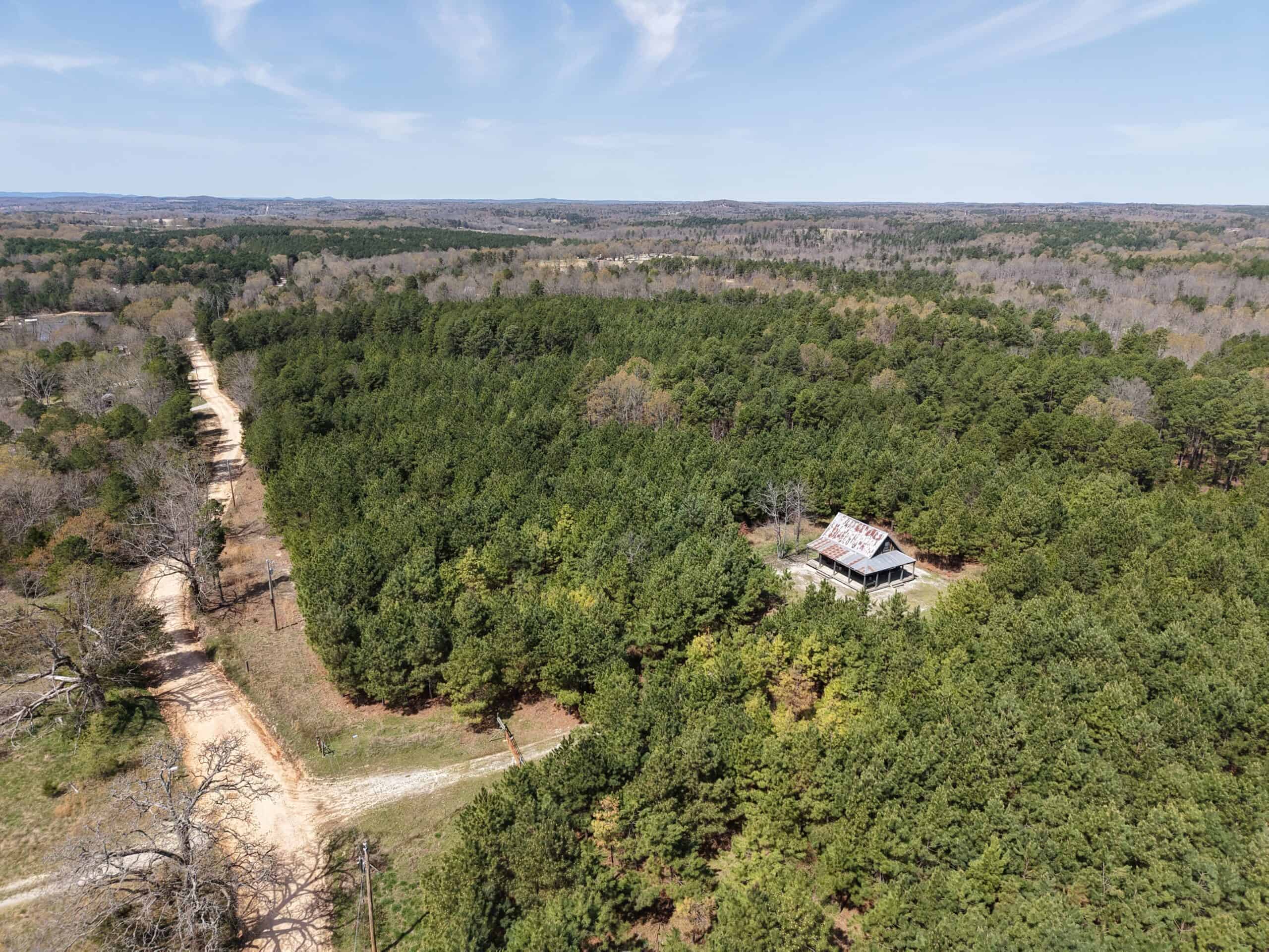 LAND WITH MULTIPLE HOMES FOR SALE IN ARKANSAS