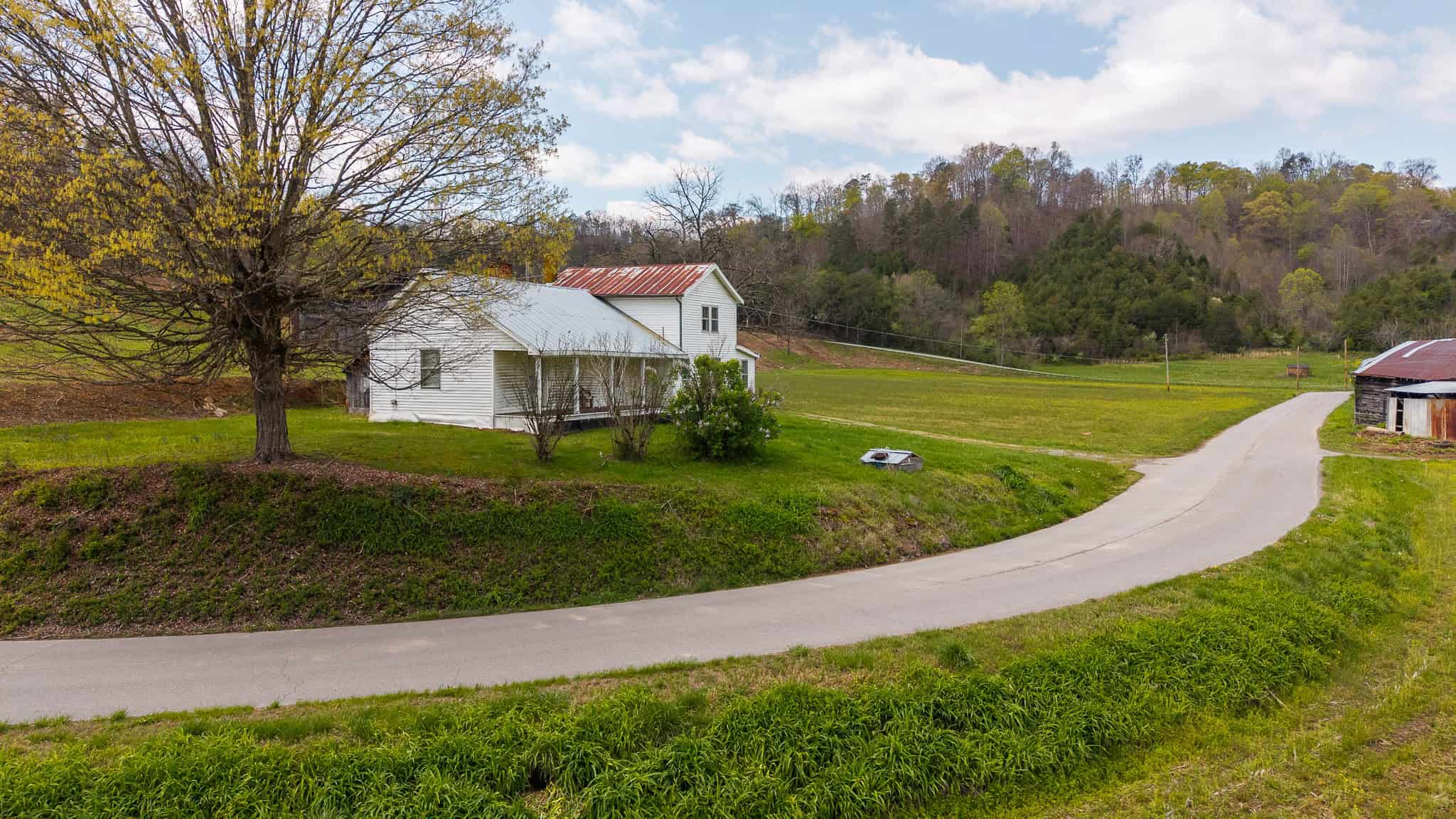 Timeless Tennessee Farm – 66 Acres at Absolute Auction with No Reserve