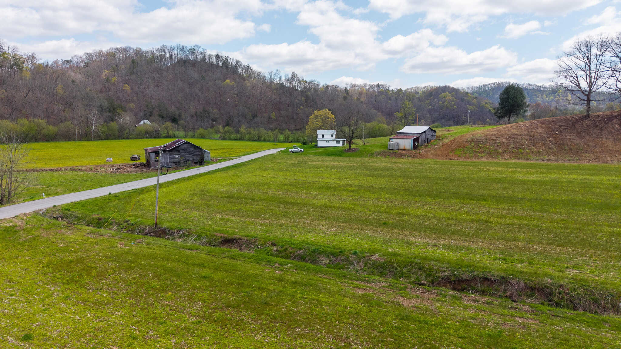 Timeless Tennessee Farm – 66 Acres at Absolute Auction with No Reserve