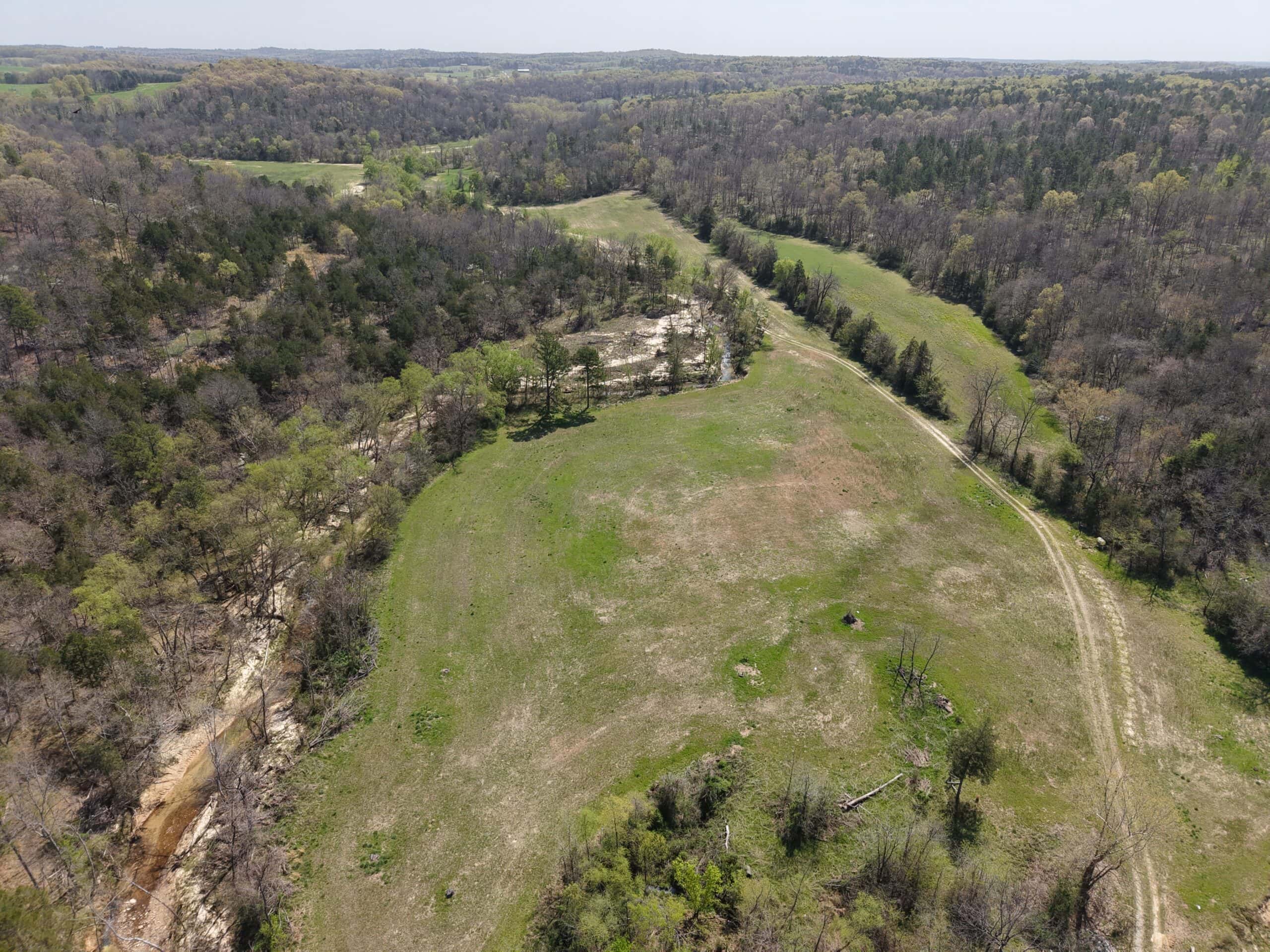 COUNTRY HOME AND LAND FOR SALE IN NORTH CENTRAL ARKANSAS