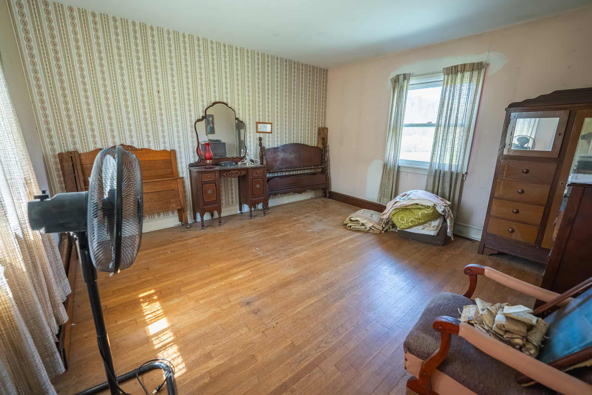 Farmhouse, Fields, and Freedom – Own It All at Auction East Tennessee