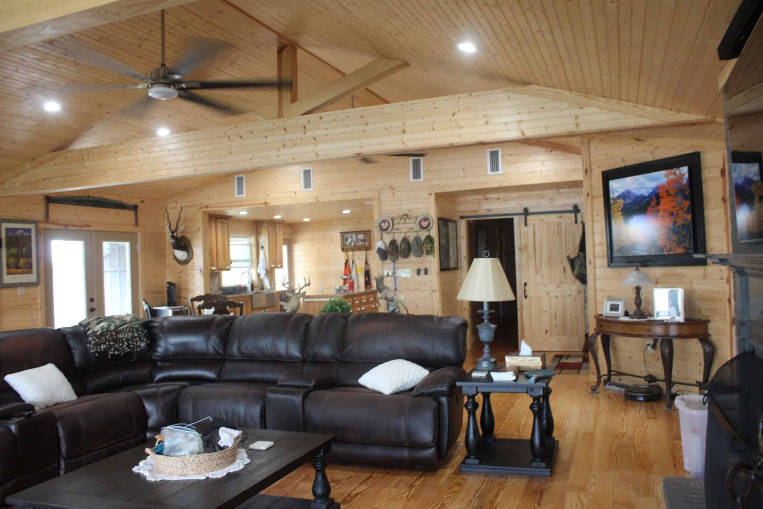 An Outdoorsman’s Paradise 719 Acres with 110 Acre Lake and Custom Built Home Pearl River County Mississippi