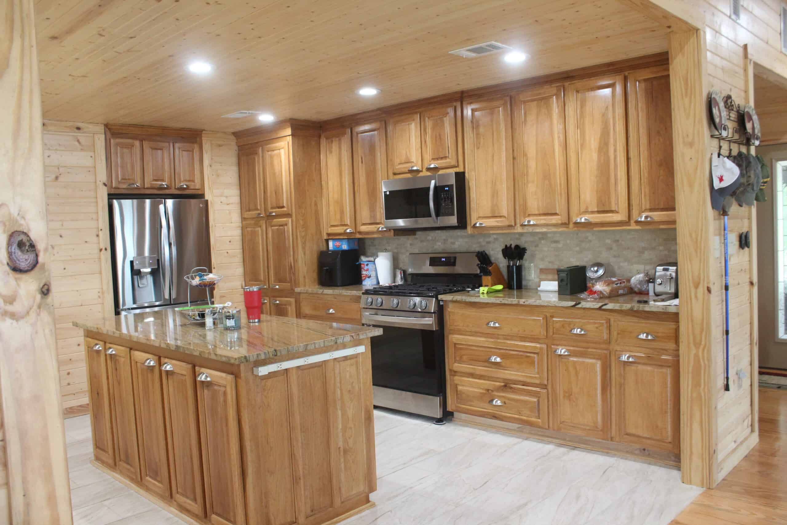 An Outdoorsman’s Paradise 719 Acres with 110 Acre Lake and Custom Built Home Pearl River County Mississippi
