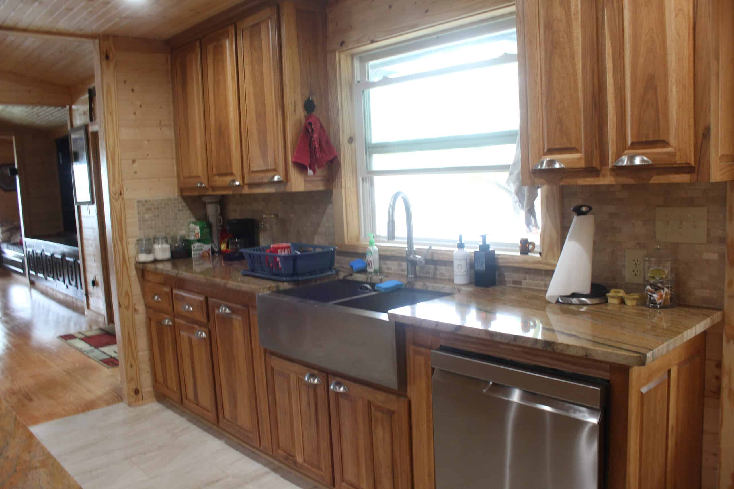 An Outdoorsman’s Paradise 719 Acres with 110 Acre Lake and Custom Built Home Pearl River County Mississippi
