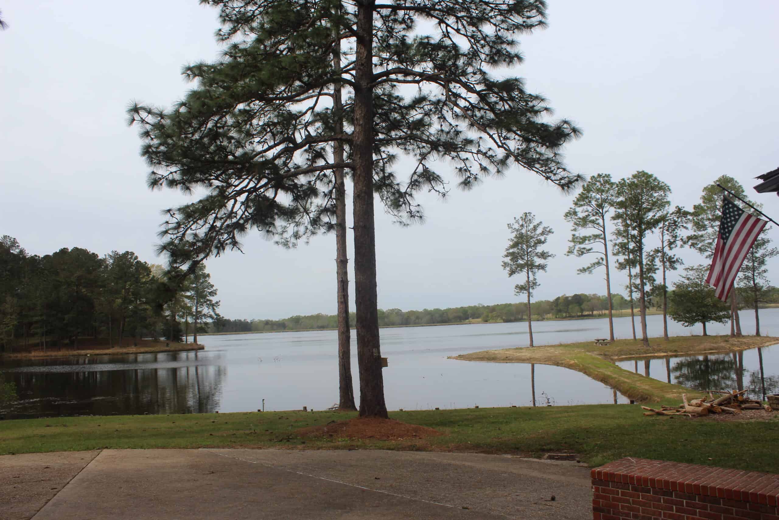 An Outdoorsman’s Paradise 719 Acres with 110 Acre Lake and Custom Built Home Pearl River County Mississippi