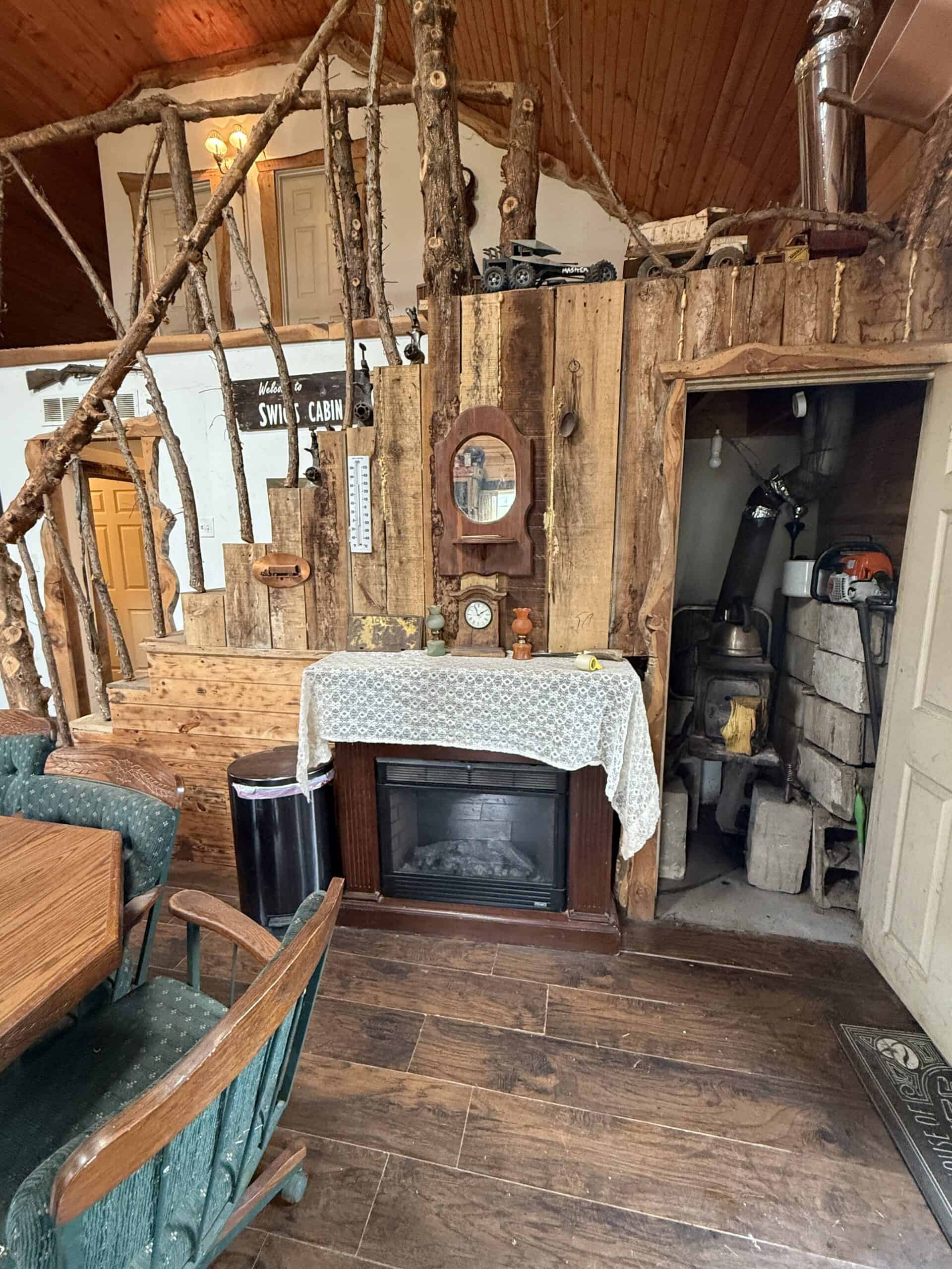 Charming 3-Bedroom Cabin on 10.75 Acres – Decatur City, IA