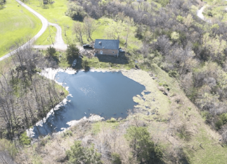 Charming 3-Bedroom Cabin on 10.75 Acres – Decatur City, IA