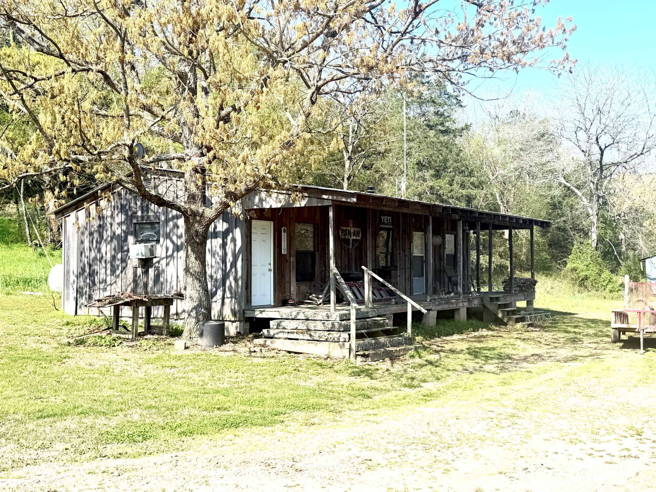 COUNTRY HOME AND LAND FOR SALE IN NORTH CENTRAL ARKANSAS