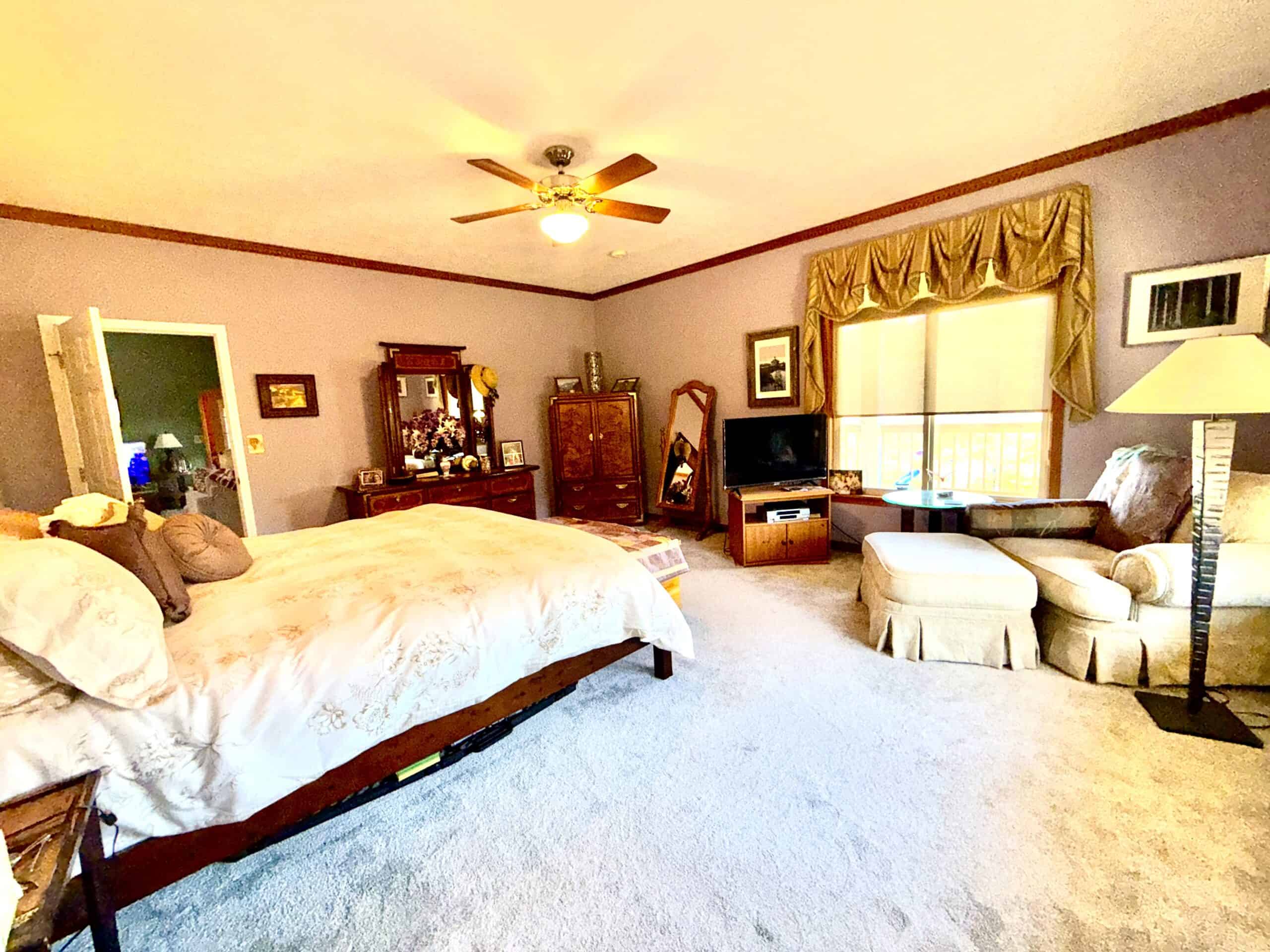 COUNTRY HOME AND LAND FOR SALE IN NORTH CENTRAL ARKANSAS