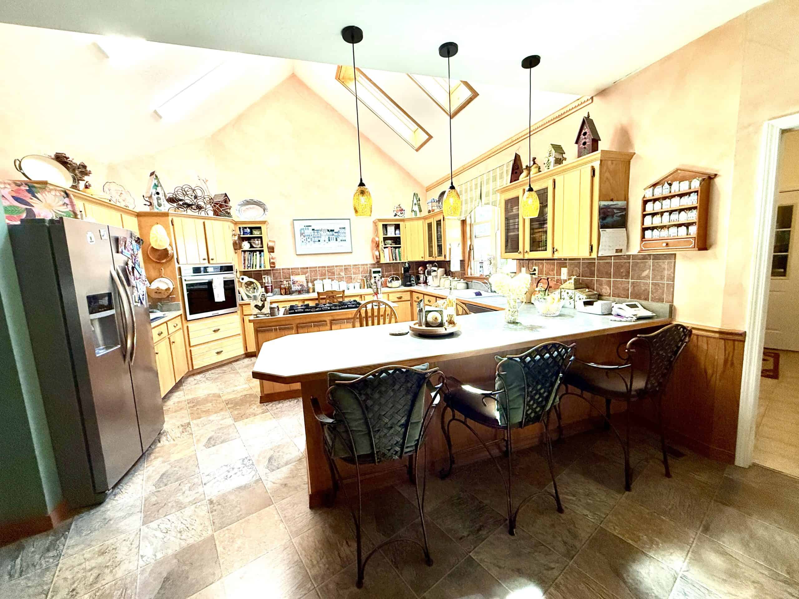 COUNTRY HOME AND LAND FOR SALE IN NORTH CENTRAL ARKANSAS