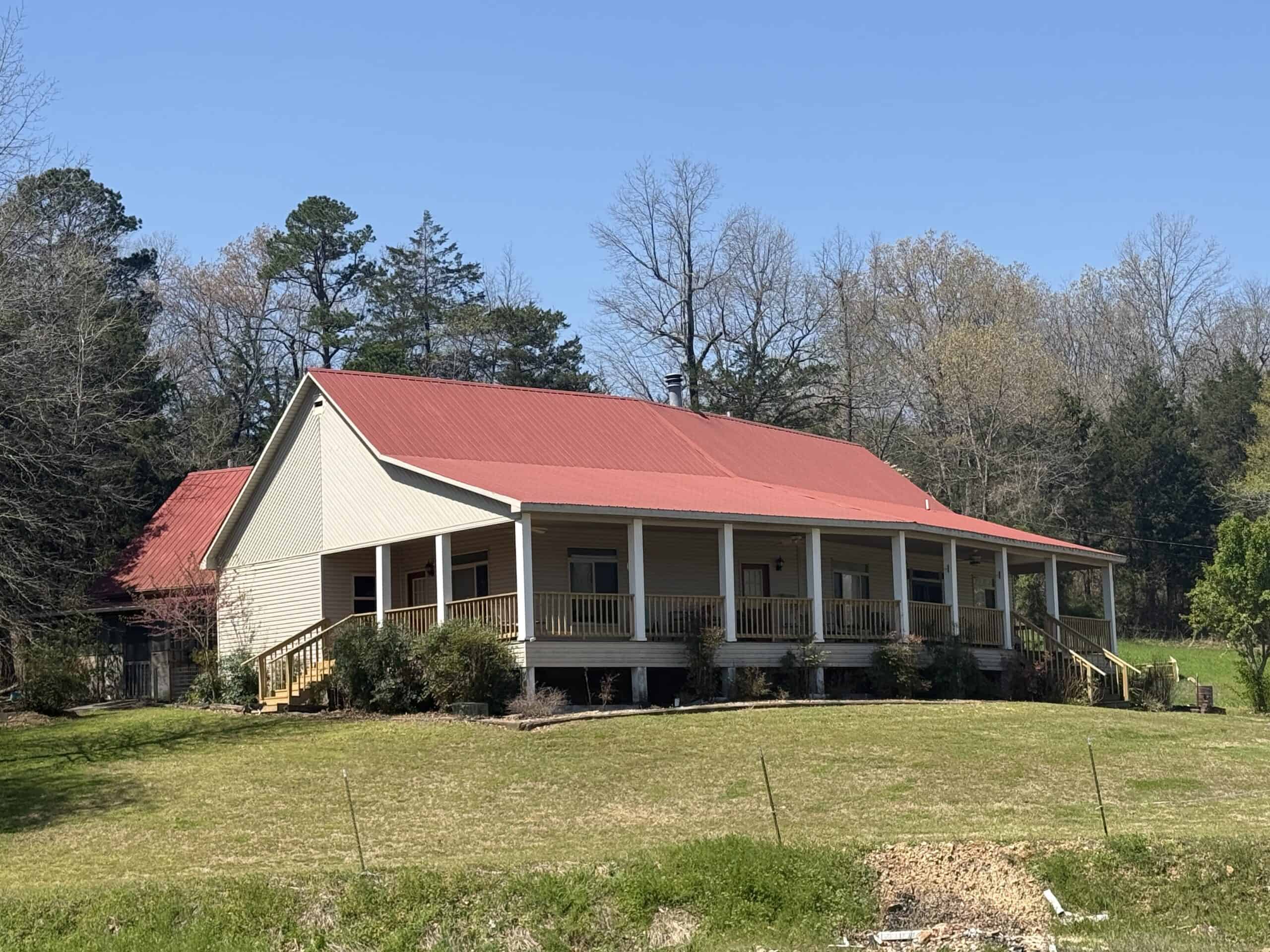 COUNTRY HOME AND LAND FOR SALE IN NORTH CENTRAL ARKANSAS