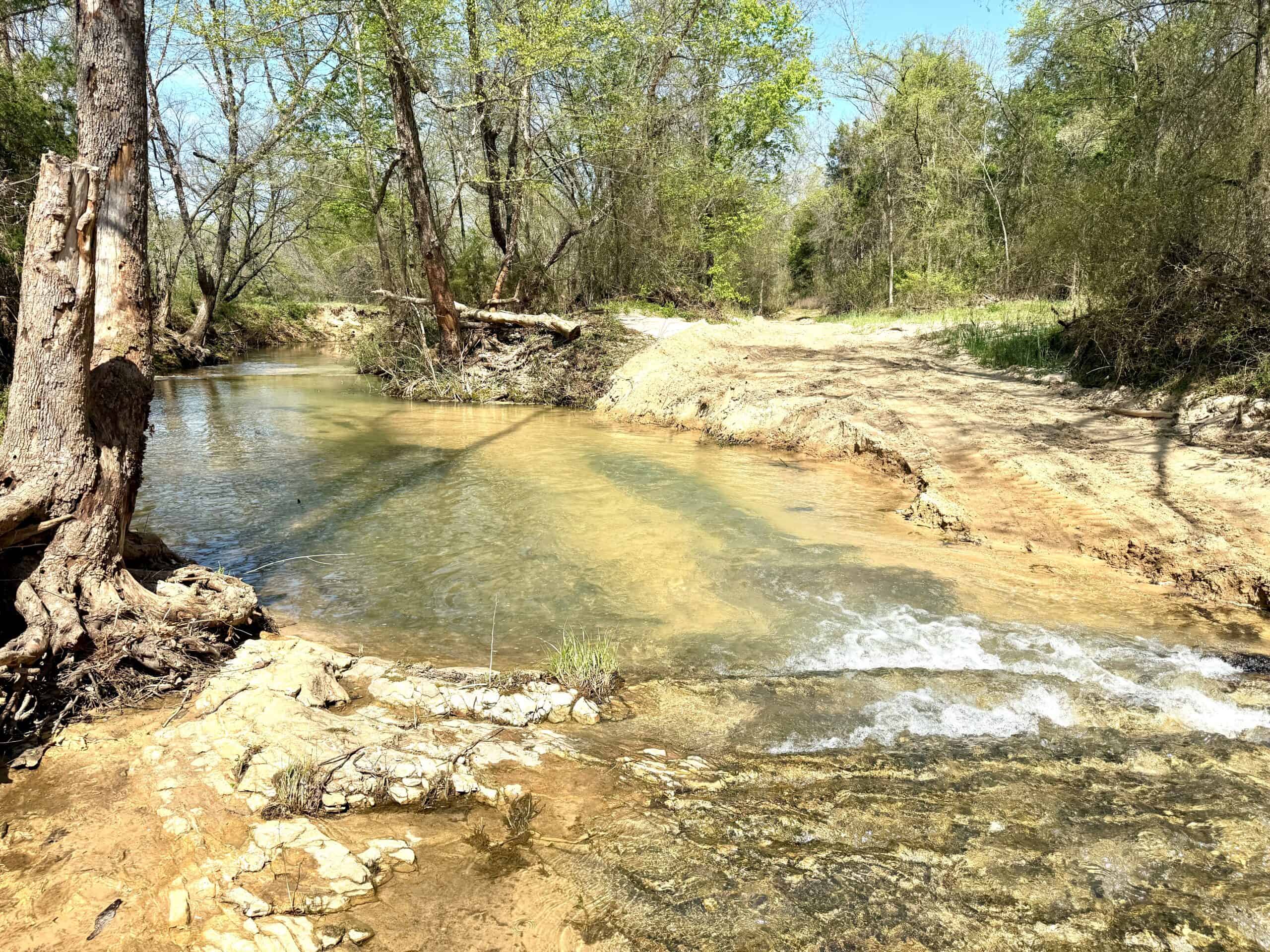 COUNTRY HOME AND LAND FOR SALE IN NORTH CENTRAL ARKANSAS