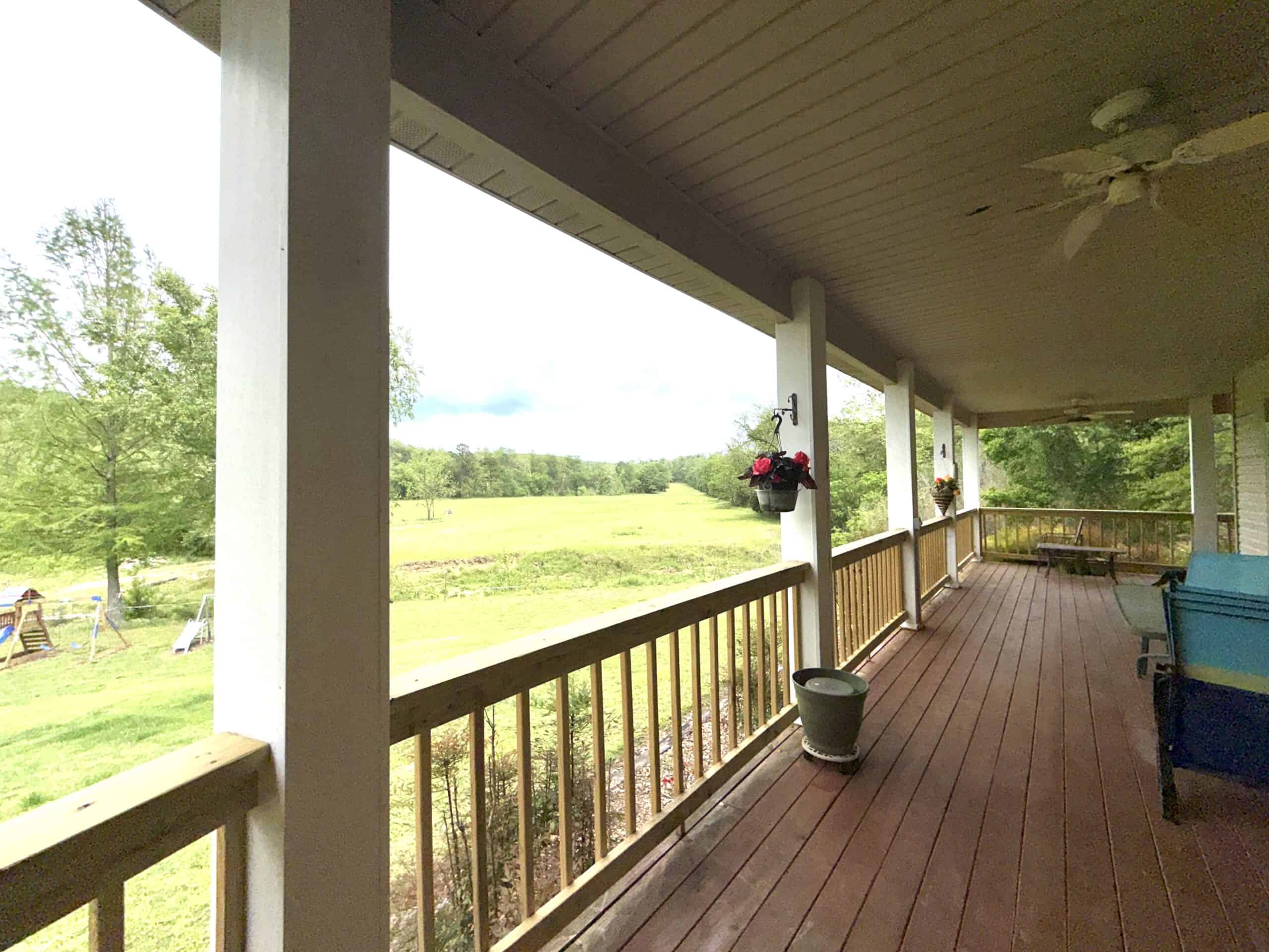 COUNTRY HOME AND LAND FOR SALE IN NORTH CENTRAL ARKANSAS