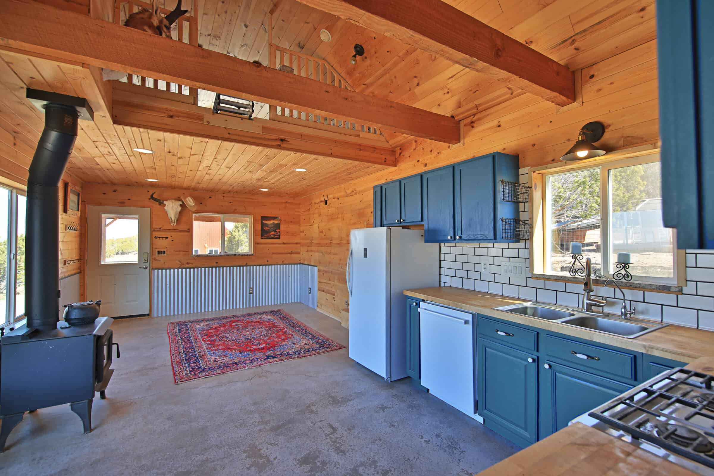 Home, Shop, Acreage with Ponds For Sale in Mesa County