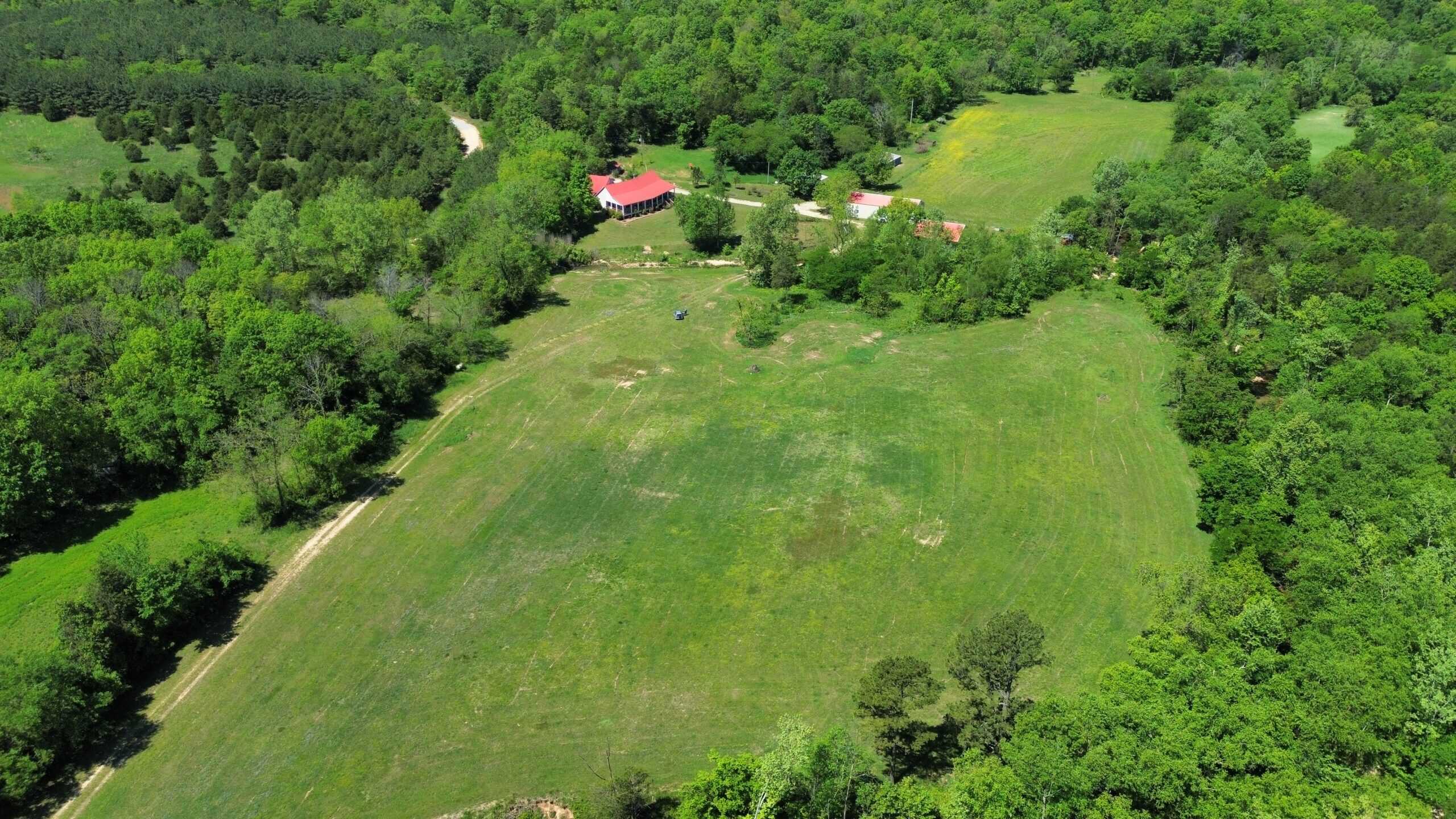 COUNTRY HOME AND LAND FOR SALE IN NORTH CENTRAL ARKANSAS