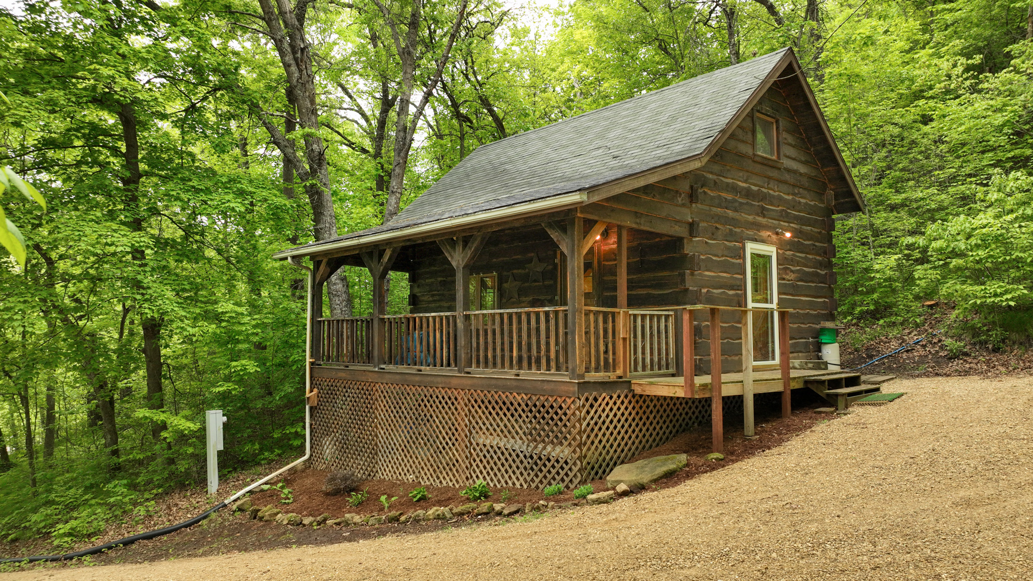 Rustic Cabin in the Woods for Sale in Vernon County, Wisconsin