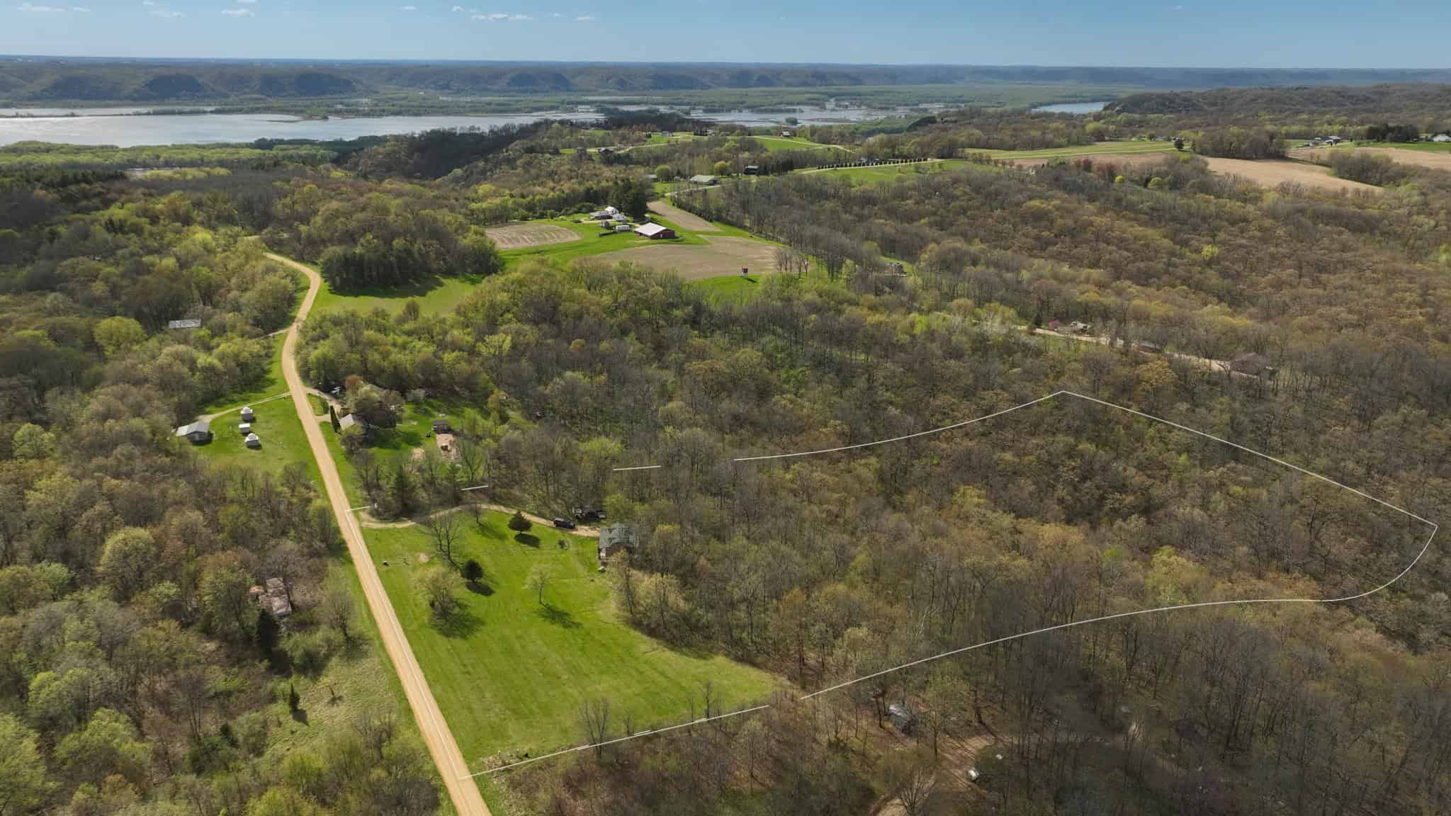 Mississippi River Hilltop Cabin for Sale in Crawford County, WI