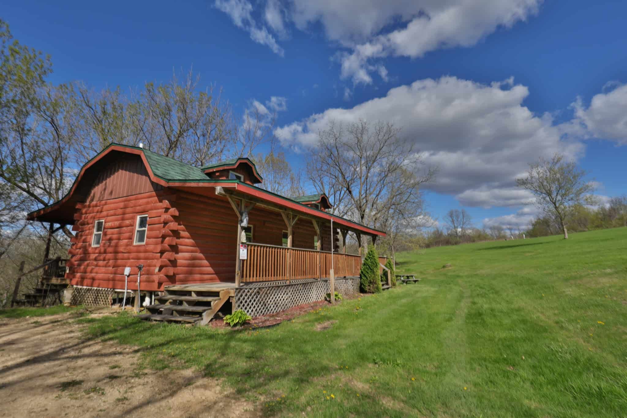 Mississippi River Hilltop Cabin for Sale in Crawford County, WI