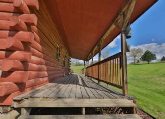 Mississippi River Hilltop Cabin for Sale in Crawford County, WI