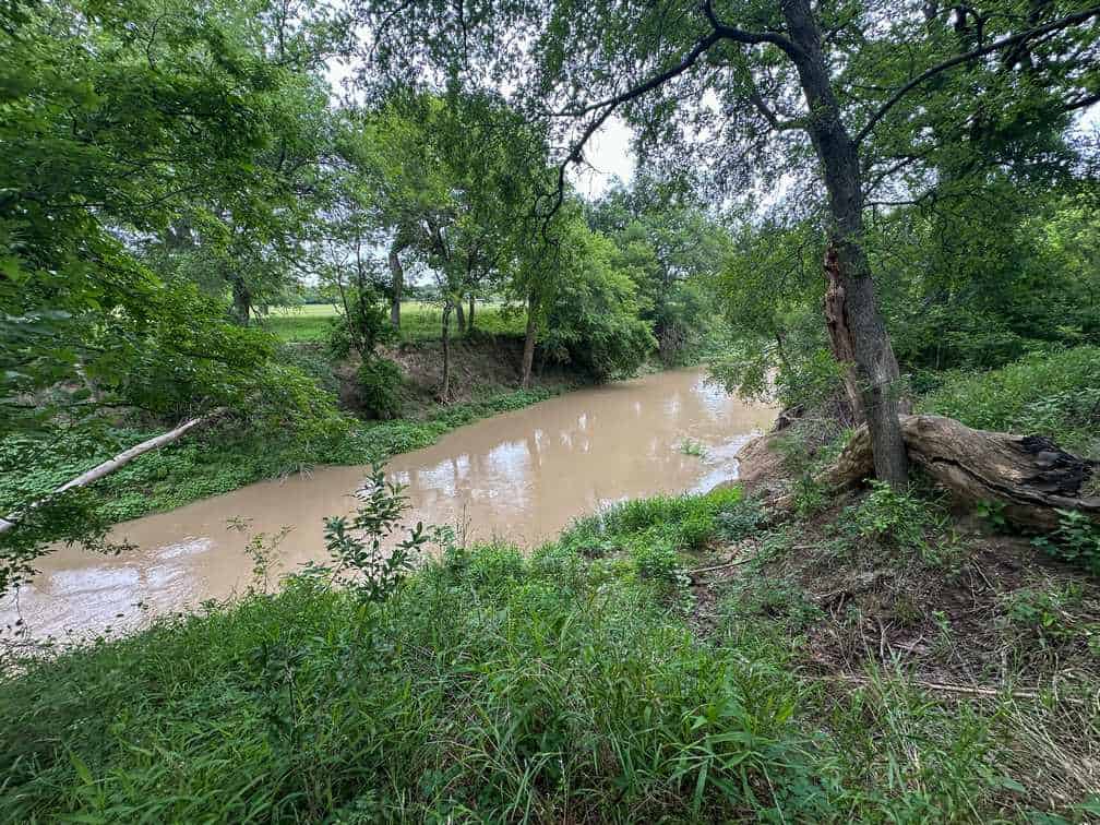 32-Acre Live Water Property with Leon River Frontage in Gatesville, TX