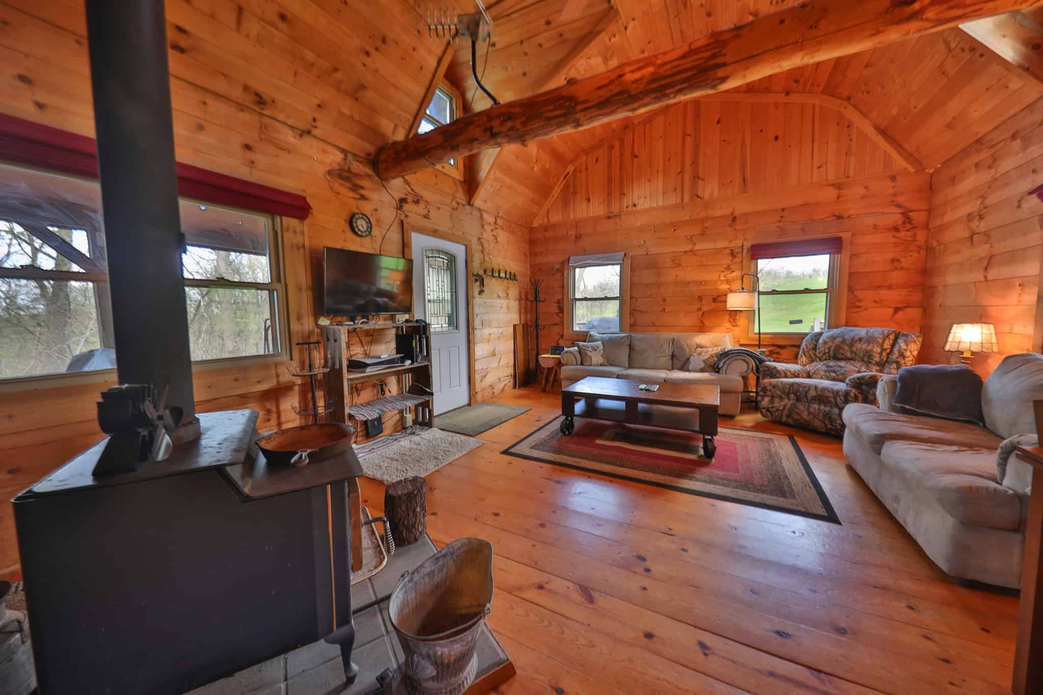 Mississippi River Hilltop Cabin for Sale in Crawford County, WI