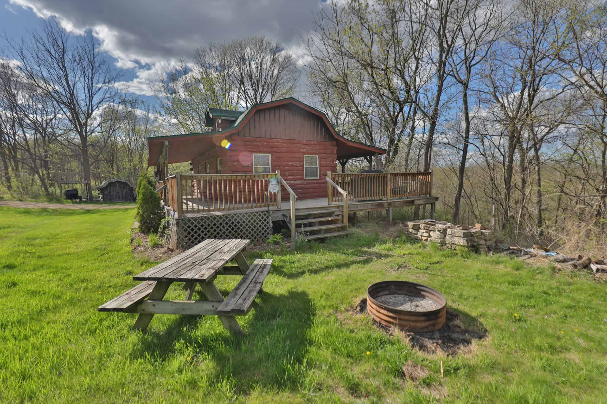 Mississippi River Hilltop Cabin for Sale in Crawford County, WI