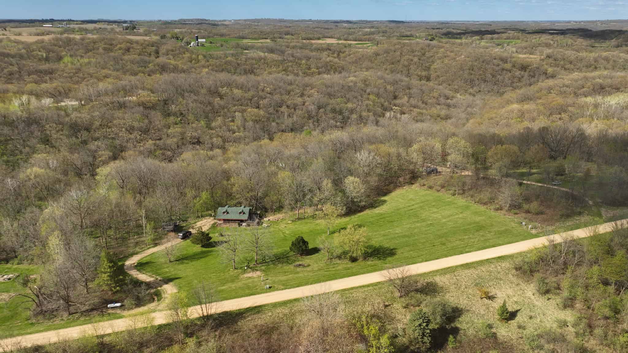 Mississippi River Hilltop Cabin for Sale in Crawford County, WI