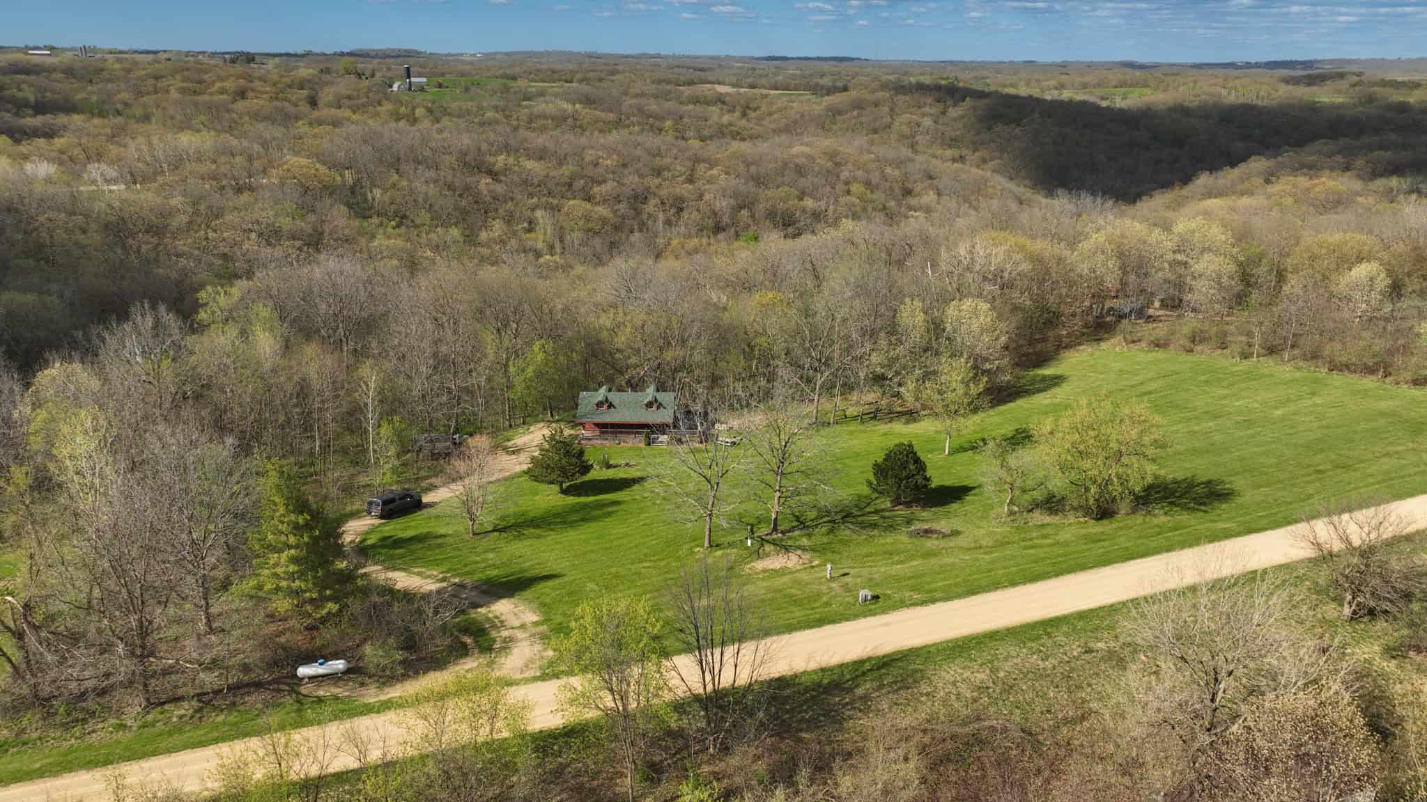 Mississippi River Hilltop Cabin for Sale in Crawford County, WI