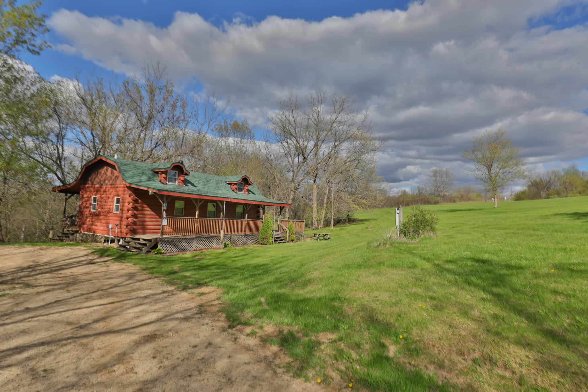 Mississippi River Hilltop Cabin for Sale in Crawford County, WI