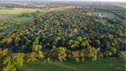 32-Acre Live Water Property with Leon River Frontage in Gatesville, TX