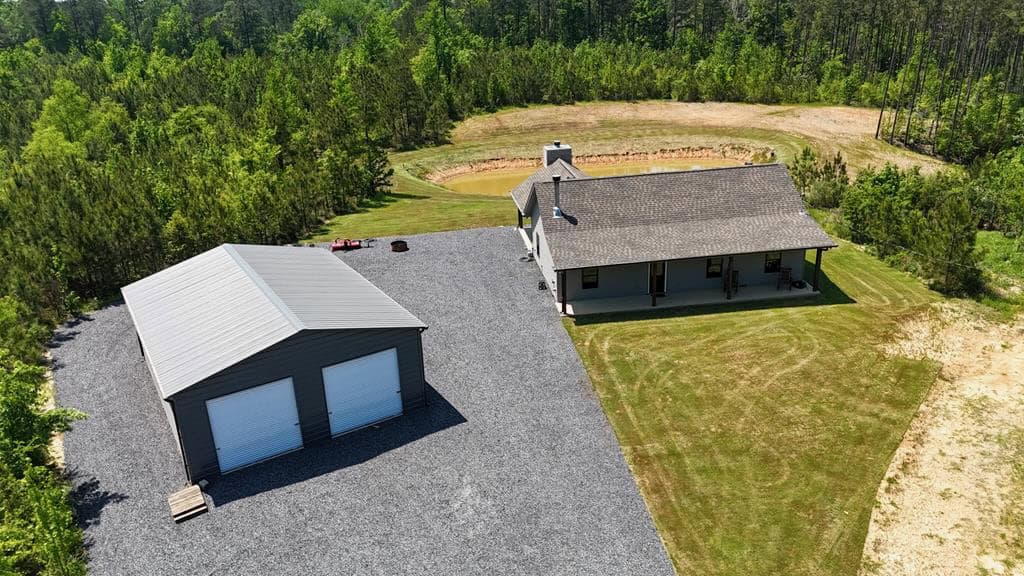 80 Acres with a Brand New Lodge in South Mississippi
