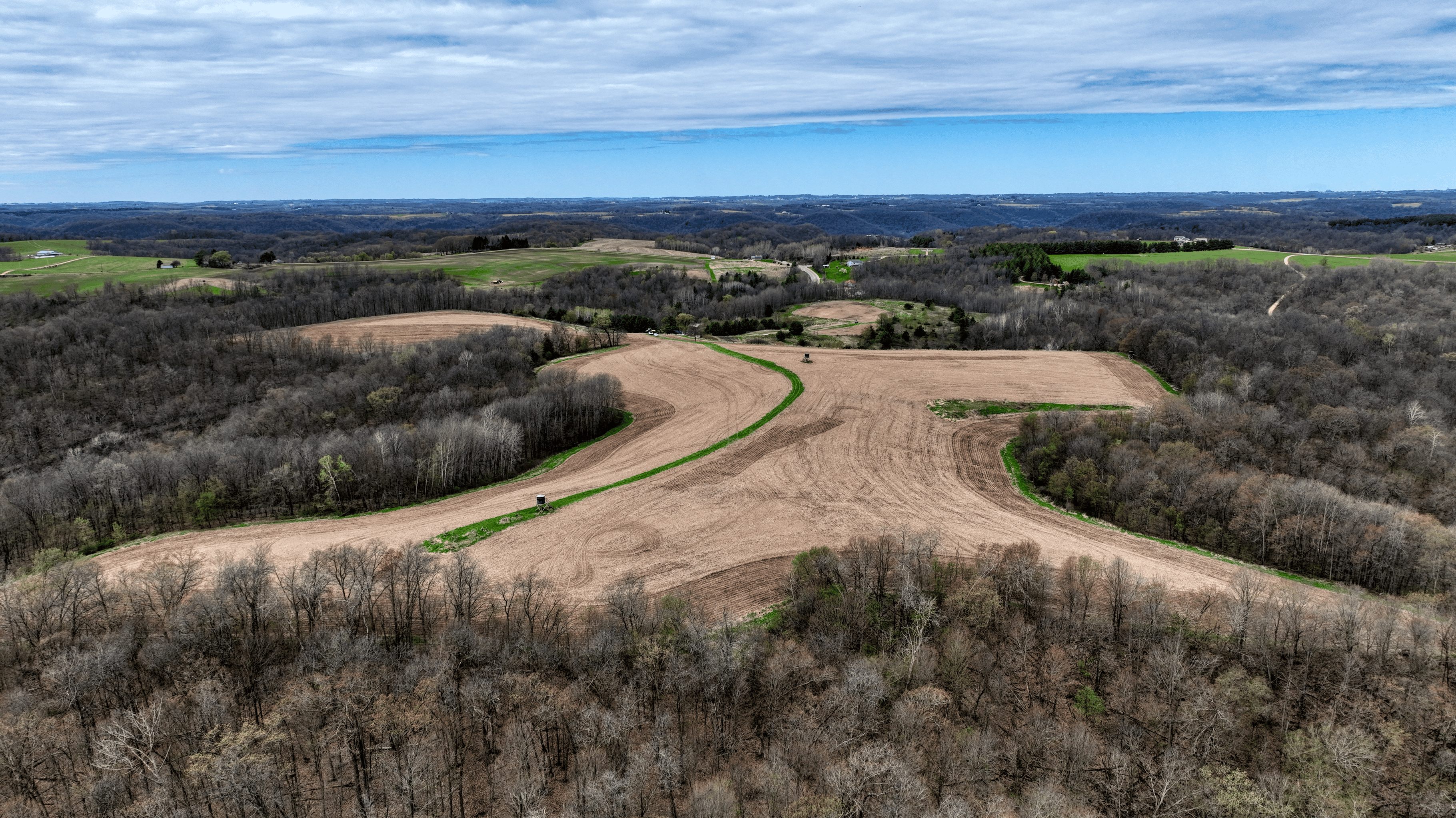 65-acre trophy whitetail and turkey hotspot