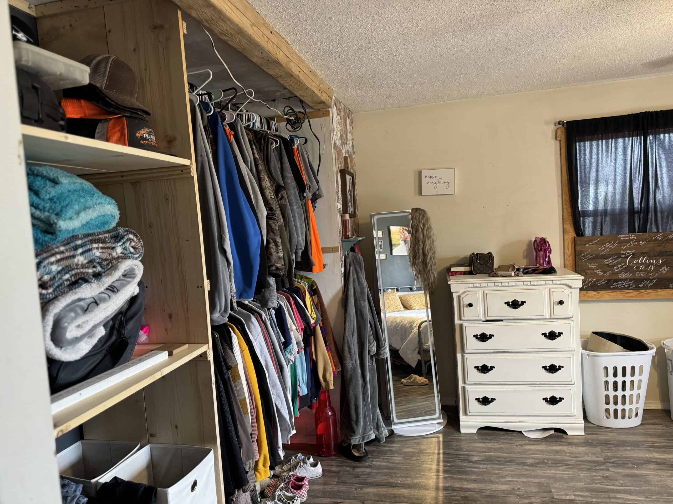 Hunting Property with Home and Shop for Sale in Mountain View, MO
